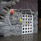 Pod nightclub, limestone entrance